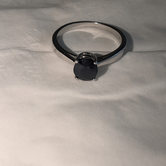 925 Sterling Silver Sapphire Ring larger than a 7 - Picture 10 of 10